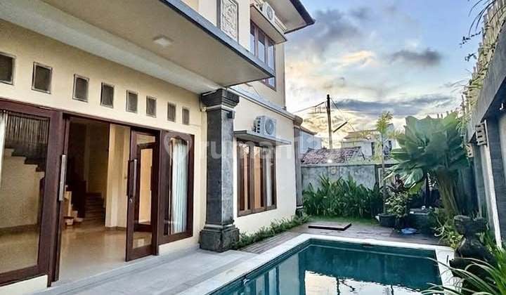 Beautiful 3-Bedroom Villa in Canggu Berawa, Just 5 Minutes to the Beach