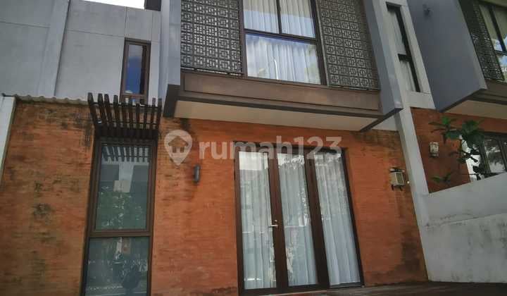 Modern Mezzanine Style 2-Bedroom House at Ciputra Resort Tabanan