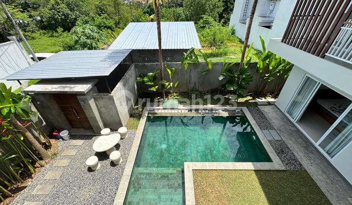 Villa Cantik 3 Kamar Tidur di Pererenan Hanya 4 Menit ke Pantai
