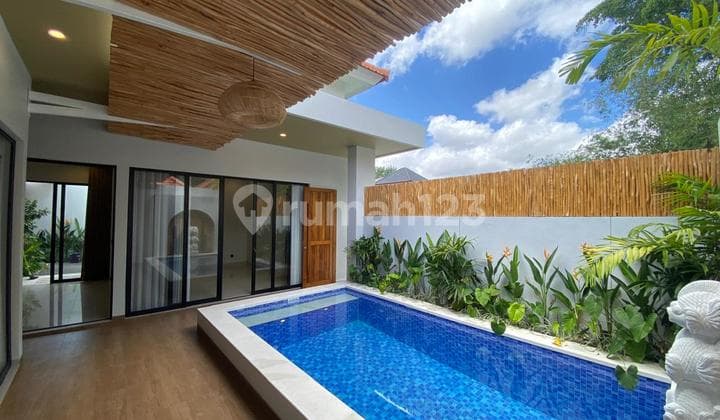 Nice 2 Bedroom House Near Canggu Semi Furnished