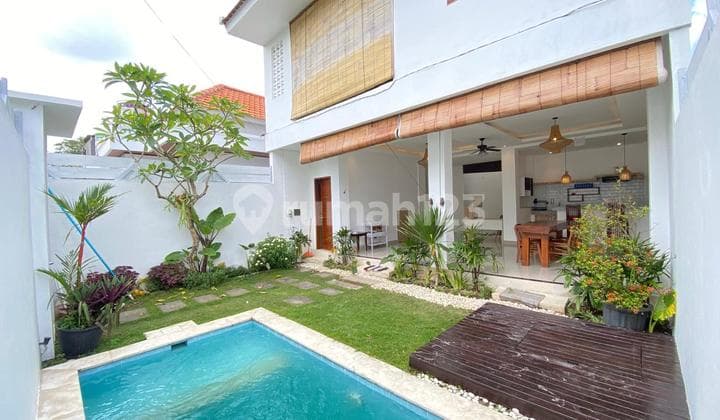 Beautiful 2-Bedroom Villa in Tumbak Bayuh with Garden and Pool