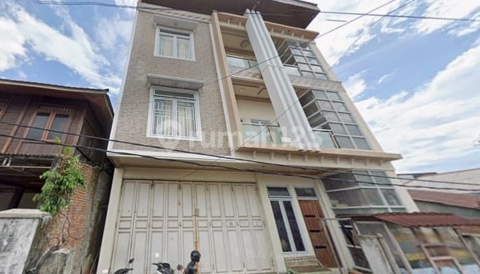 Auctioned, Shop House in Maasing Neighborhood III, Tuminting, Manado