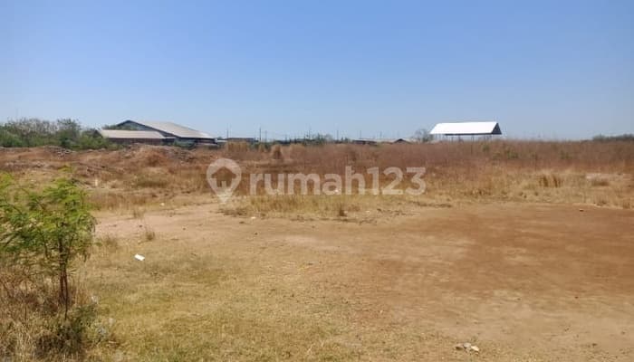 Dilelang, Tanah Kosong 16.880 m2 di Lemahwungkuk, Cirebon