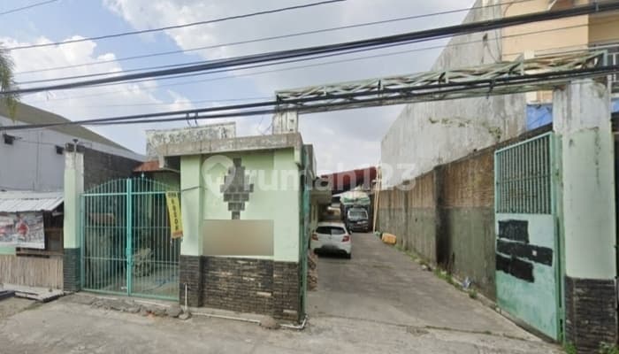 Dilelang, Gudang di Kartasura, Sukoharjo, Jawa Tengah