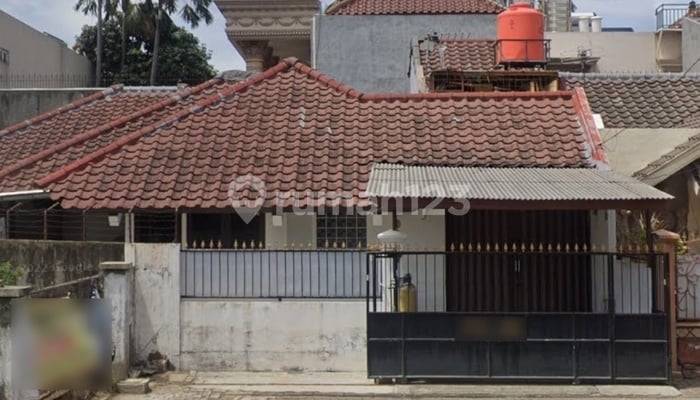 Dilelang, Rumah Tinggal di Perumahan Duta Garden, Batu Ceper
