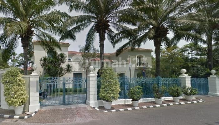 Dilelang, Rumah Tinggal di Perum Lebak Lestari Indah, Jaksel