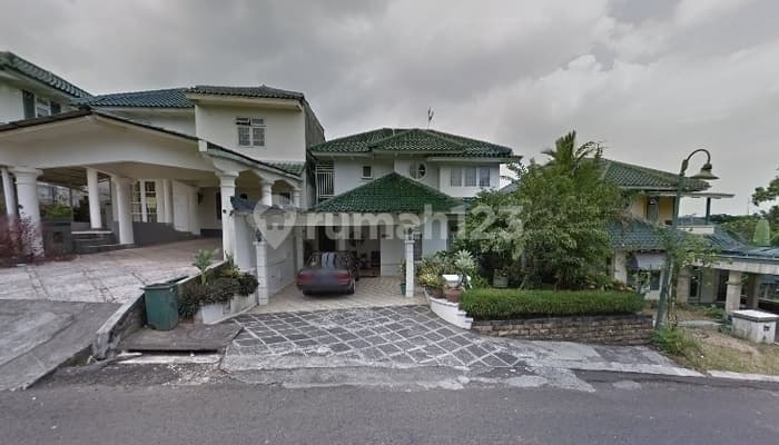 Dilelang, Rumah Tinggal di Bukit Golf Hijau Sentul City, Bogor