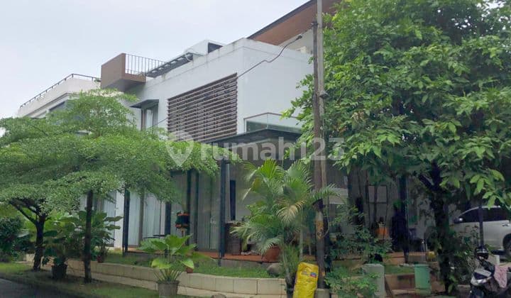 Rumah Tropical Posisi Hook di Bintaro Tangsel Gb-14203