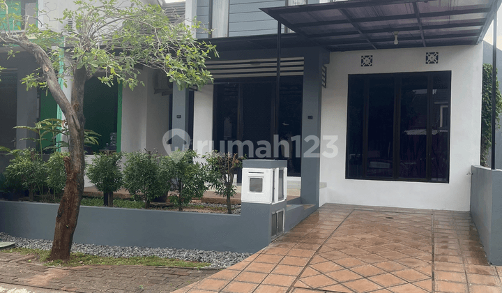 2-Story House 120 Sq m in Bintaro, South Tangerang Area IW-18141