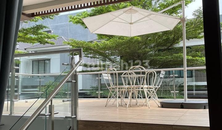 Rumah Mewah Posisi Hook & Luas di Bintaro Tangsel Sc-15950