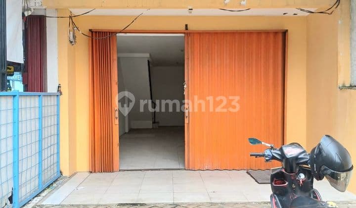 Ruko Lokasi Strategis 2 Lantai Cocok untuk Usaha di Jombang, Ciputat Tangsel Af-18110