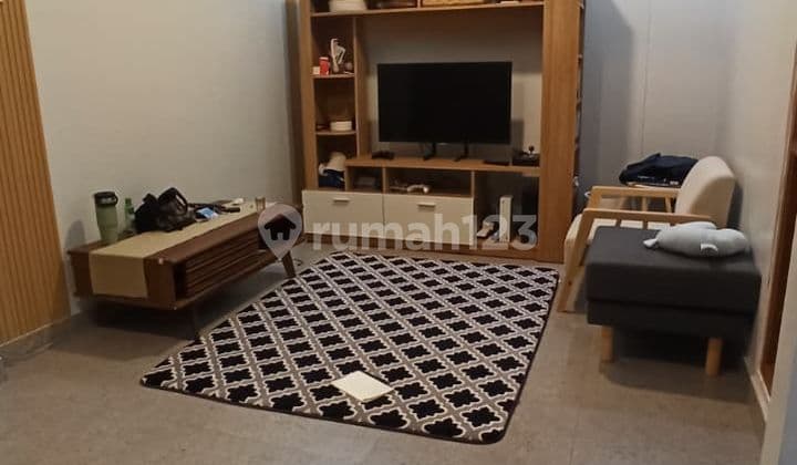 Rumah Strategis Dekat Akses KRL di Bintaro Tangsel Gb-17726