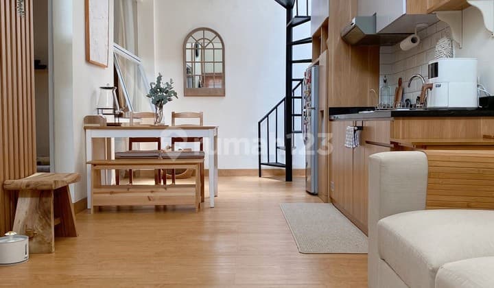 For Sale Ready-to-Occupy Fully Furnished House in Graha Bintaro Ny 14117