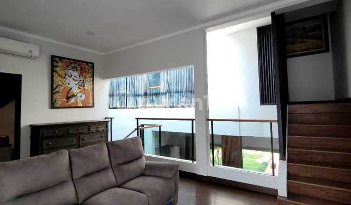 Rumah Strategis Semi Furnished di Bintaro Tangsel Gb-13962
