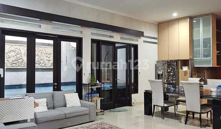 Rumah Denag Swimming Pool di Bintaro Tangsel Lr-17250