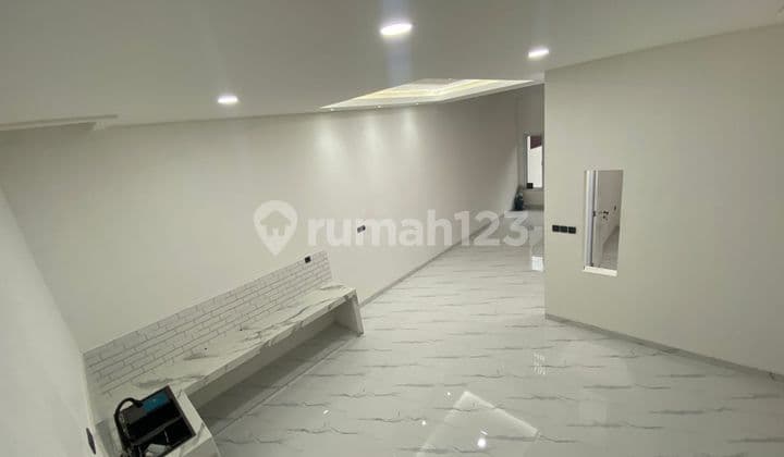 New 2-story house Metland Puri