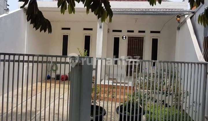 For Sale House in Cisauk, Tangerang