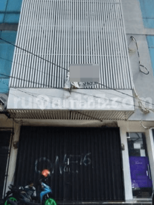 For Sale Strategic Shop House in Bintaro