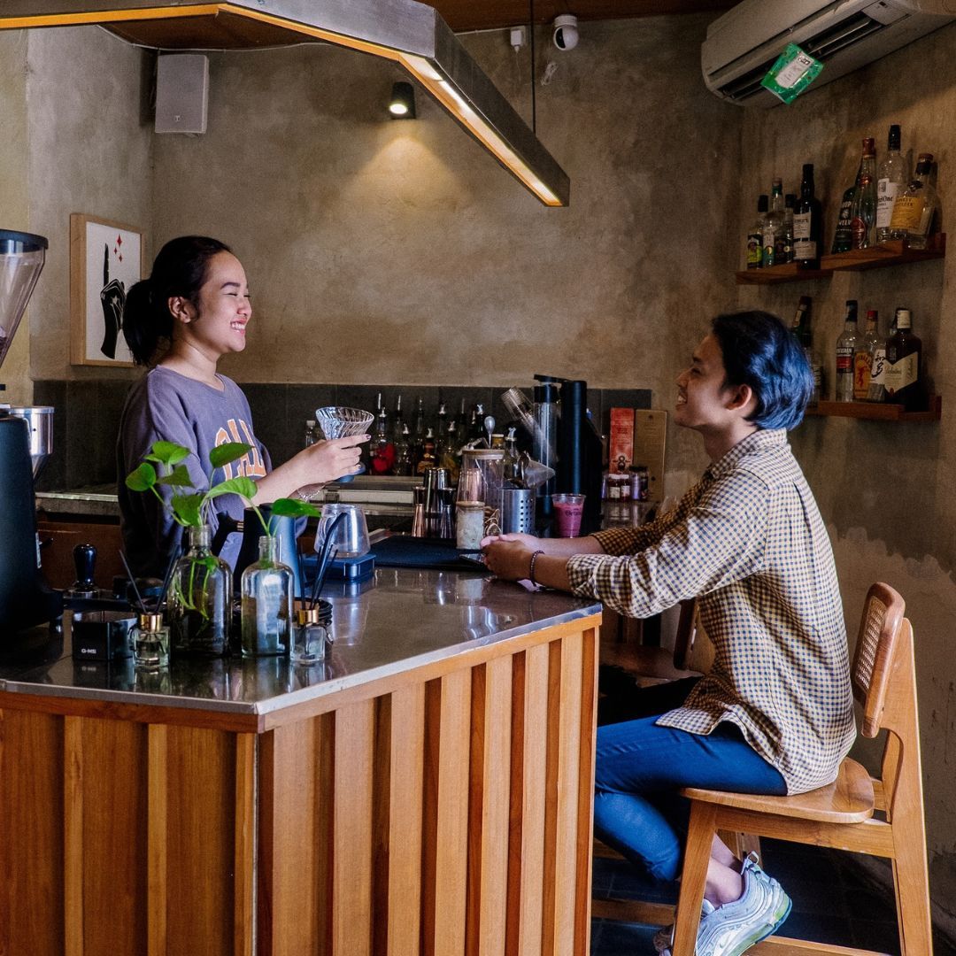 3. Toko Kopi Oetama.jpg