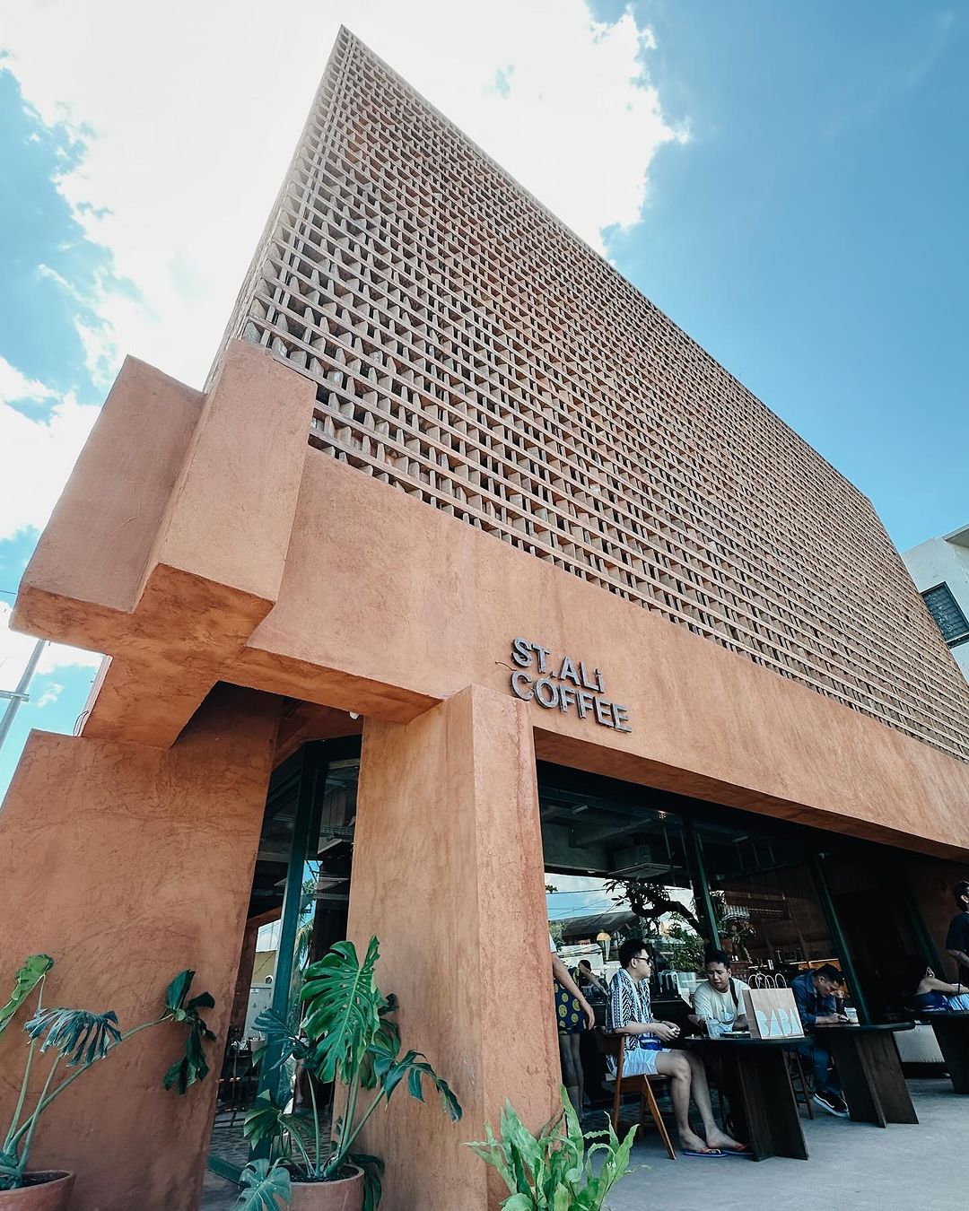 7. cafe estetik di Bali.jpg