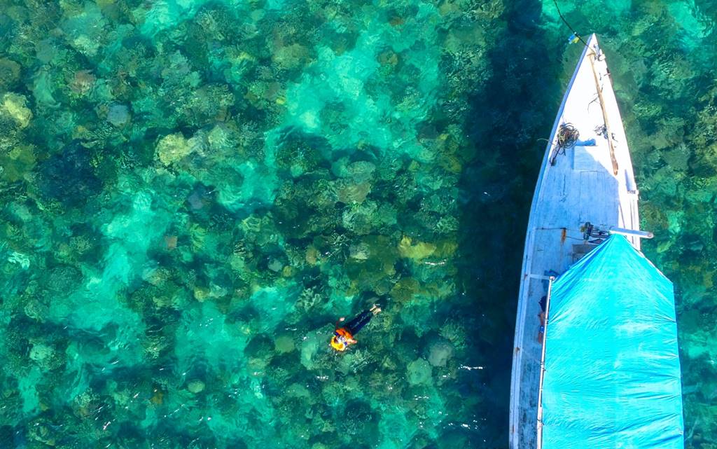 Bermain di Pulau Gili Noko.jpg