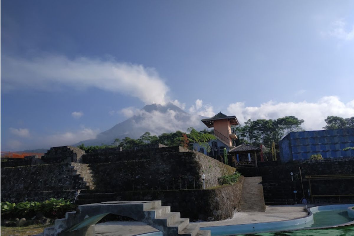 Berswafoto dengan latar memukau.jpg