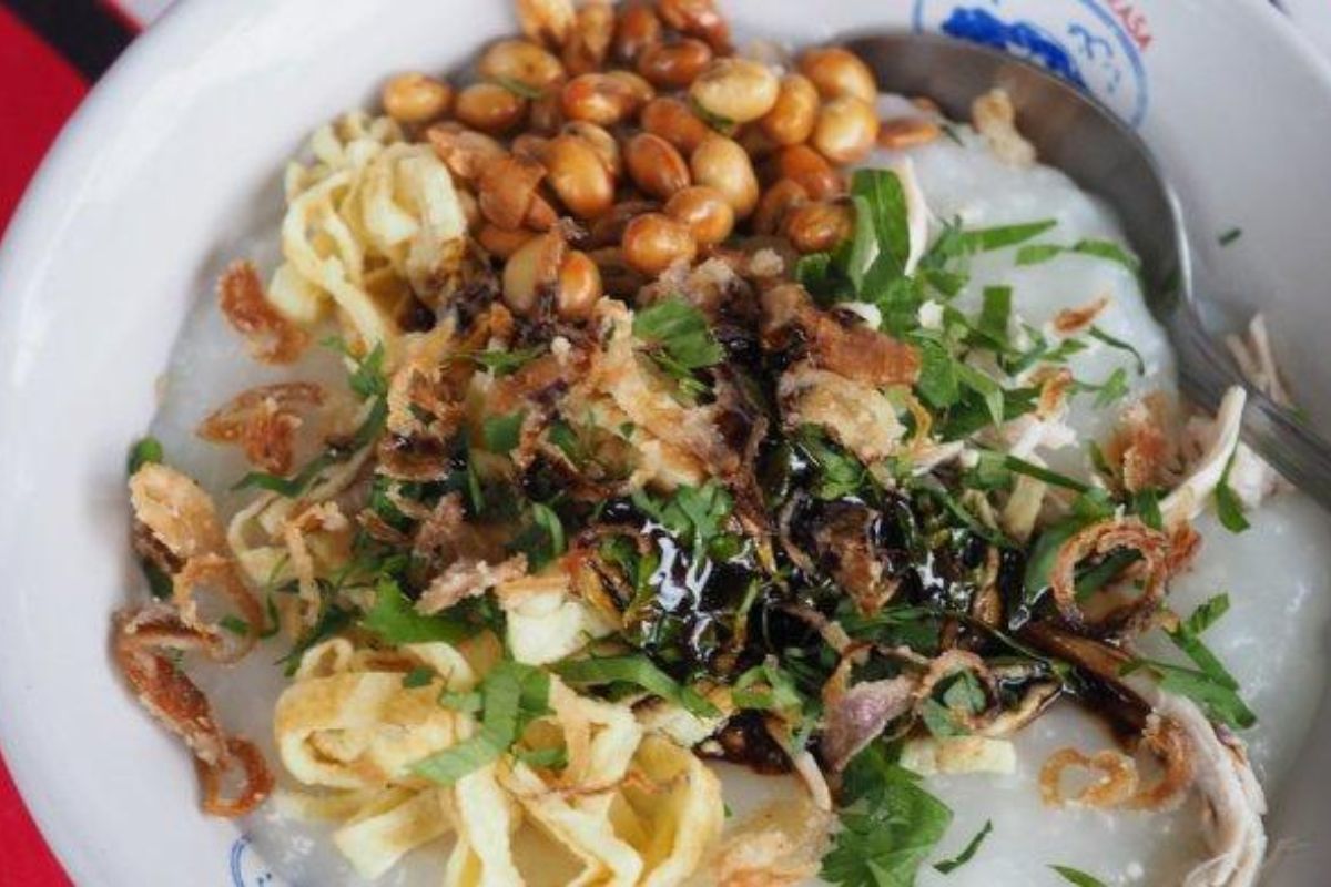 Bubur Ayam Bunut Siliwangi.jpg