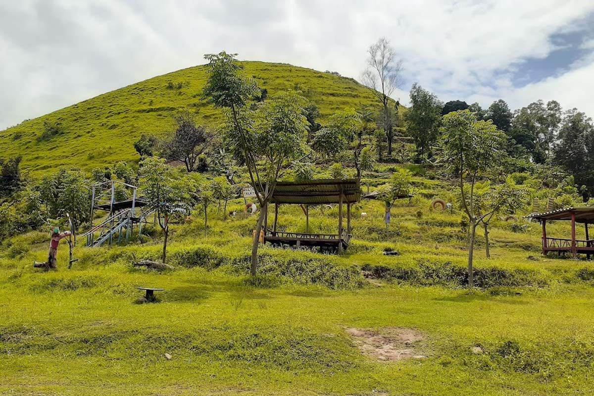 Bukit Teletubbies.jpg