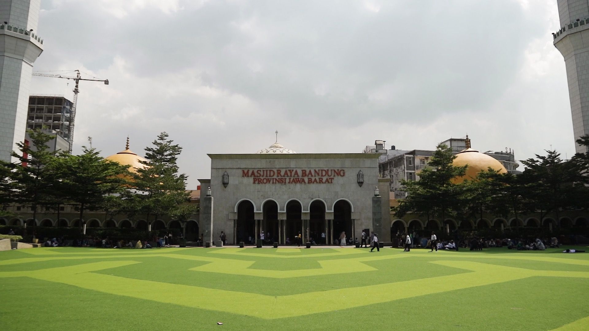 Fasilitas Masjid Raya Bandung.jpg