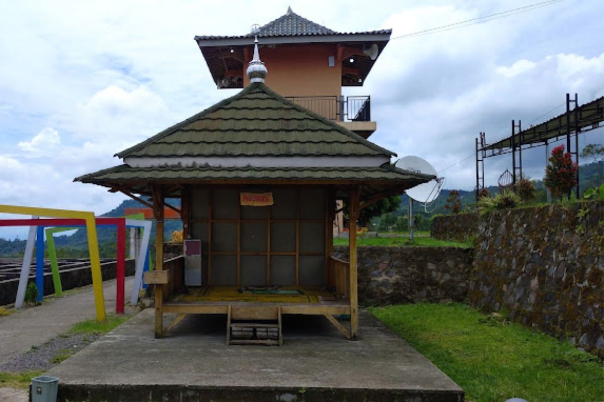 Fasilitas Teras Merapi.jpg