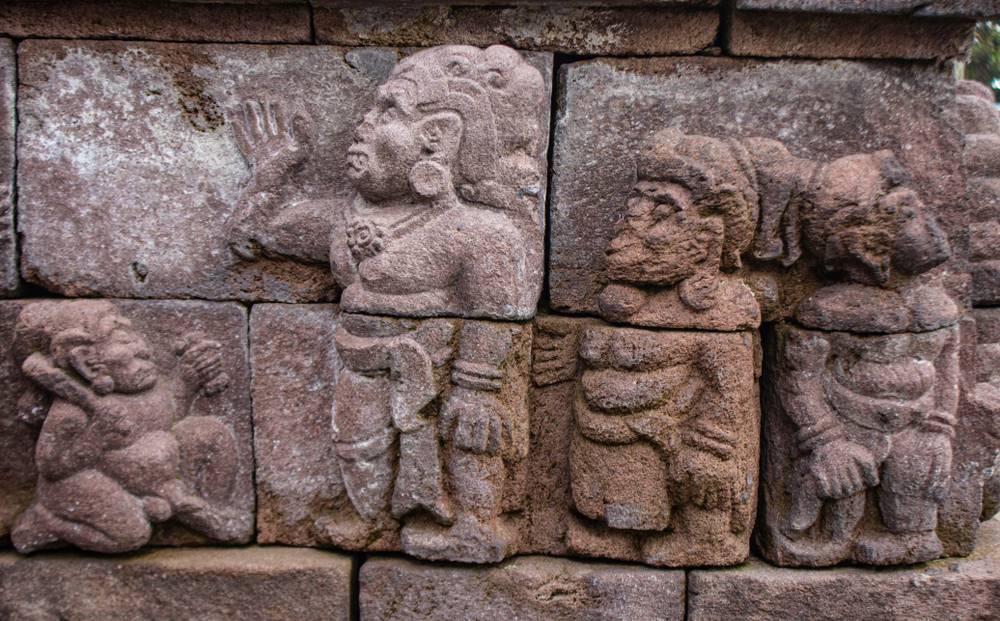 Filosofi Relief Candi Sukuh.jpg