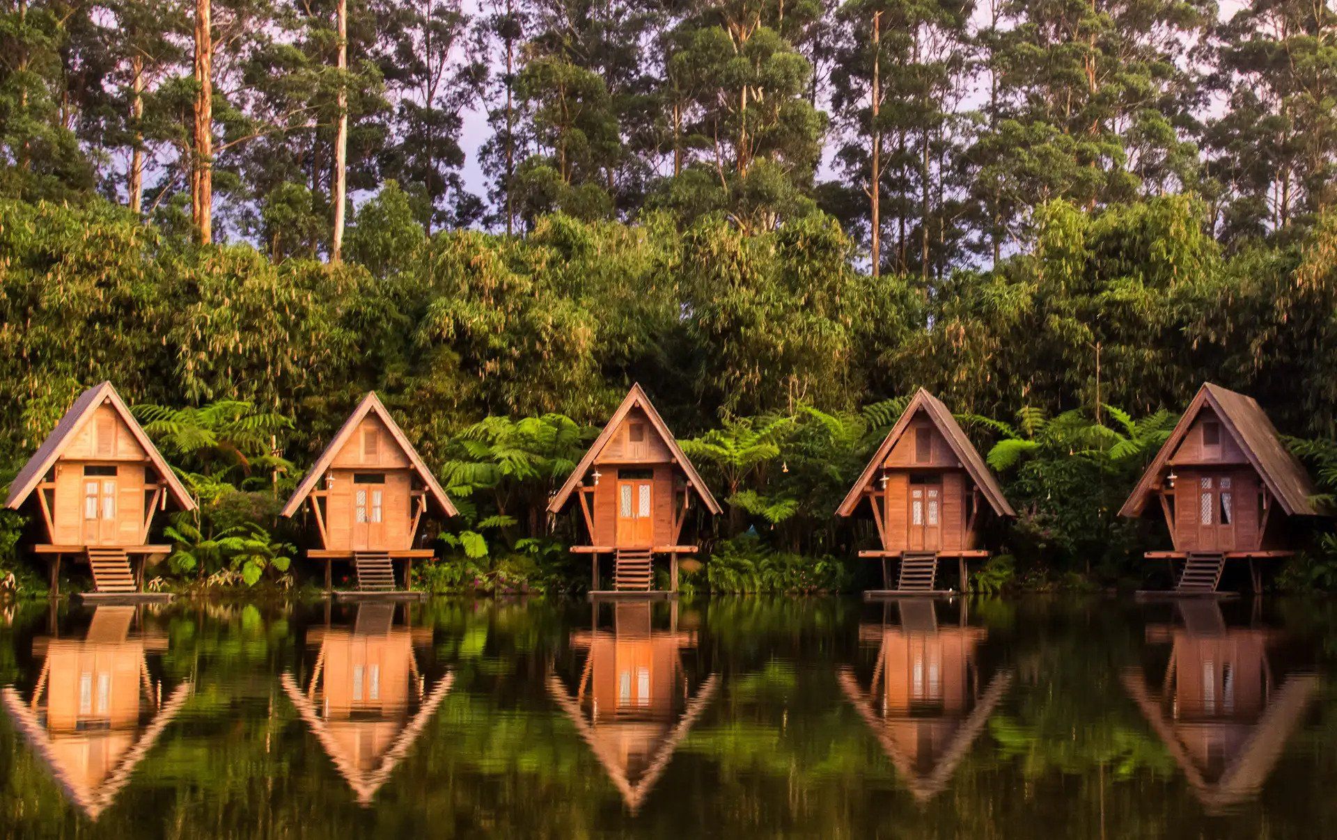 Bikin Betah! 6 Rekomendasi Tempat Glamping Bandung Paling Ciamik