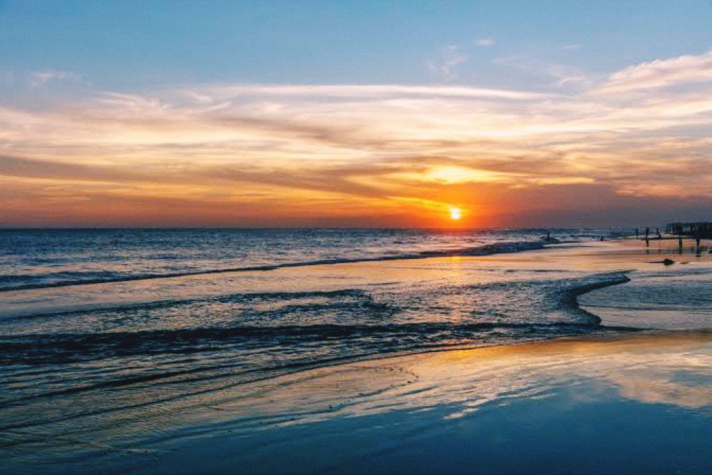 Habiskan Waktu Senggang Sambil Bersepeda.jpg