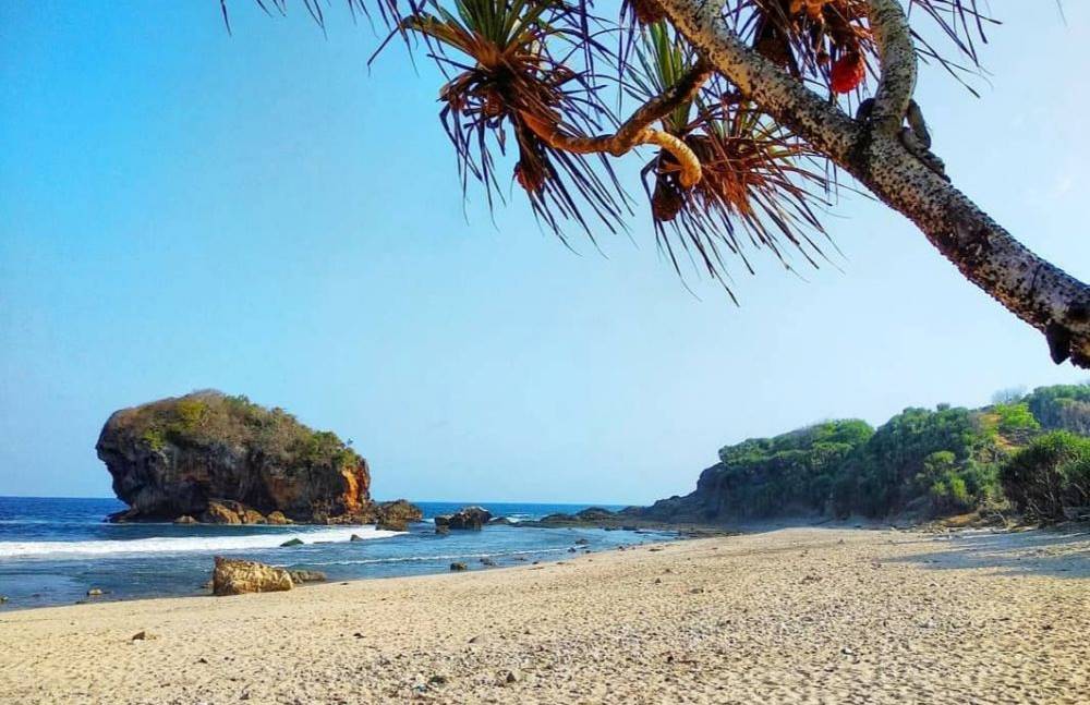 Harga Tiket Masuk Pantai Jungwok.jpg