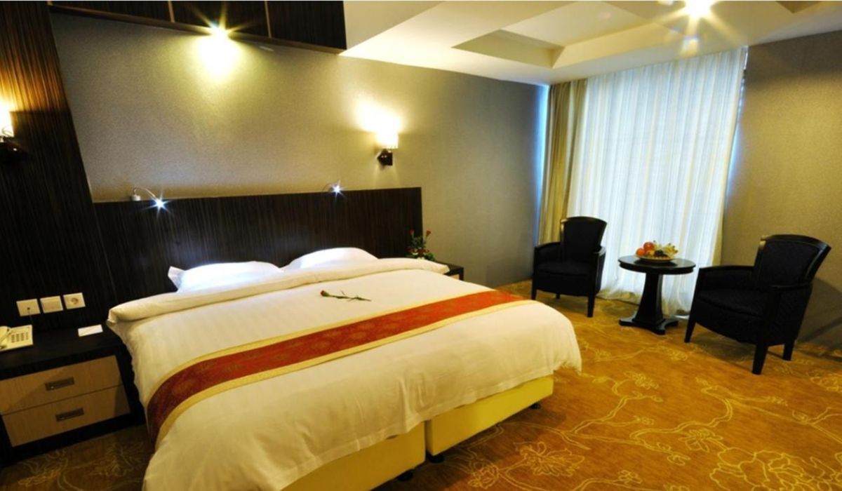 Hermes Palace Medan.jpg