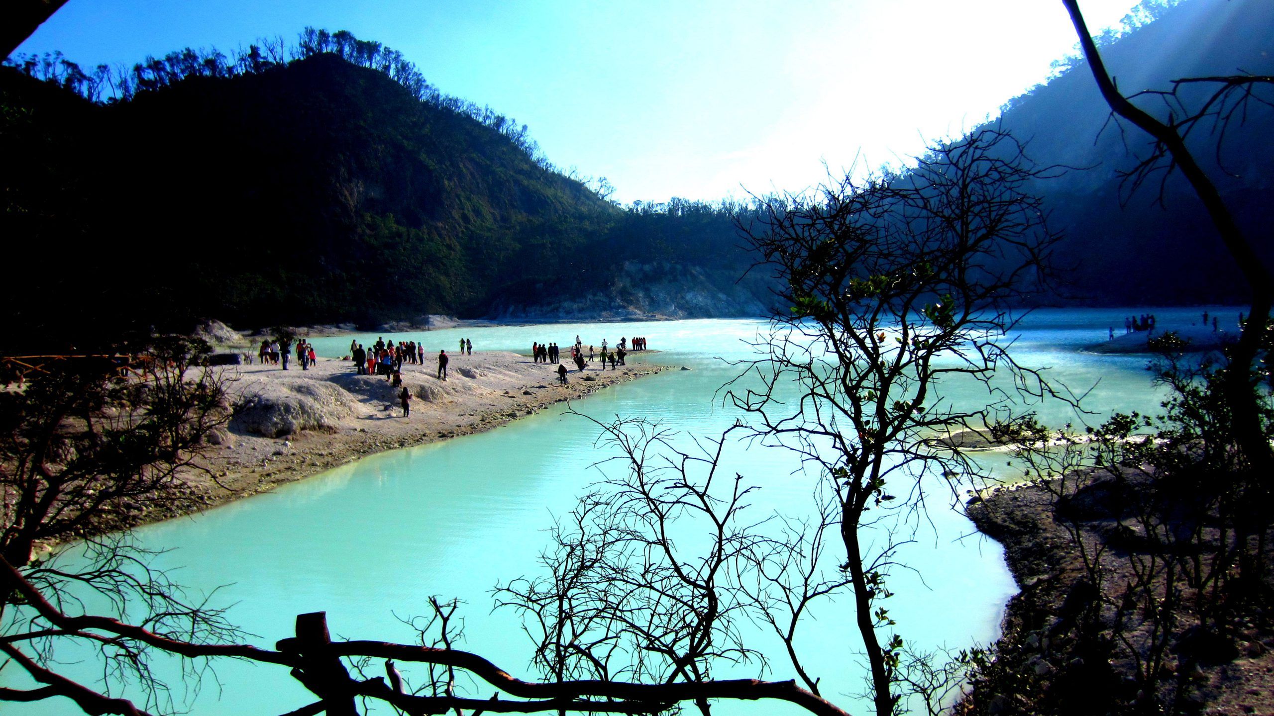 Kawah Putih.jpg