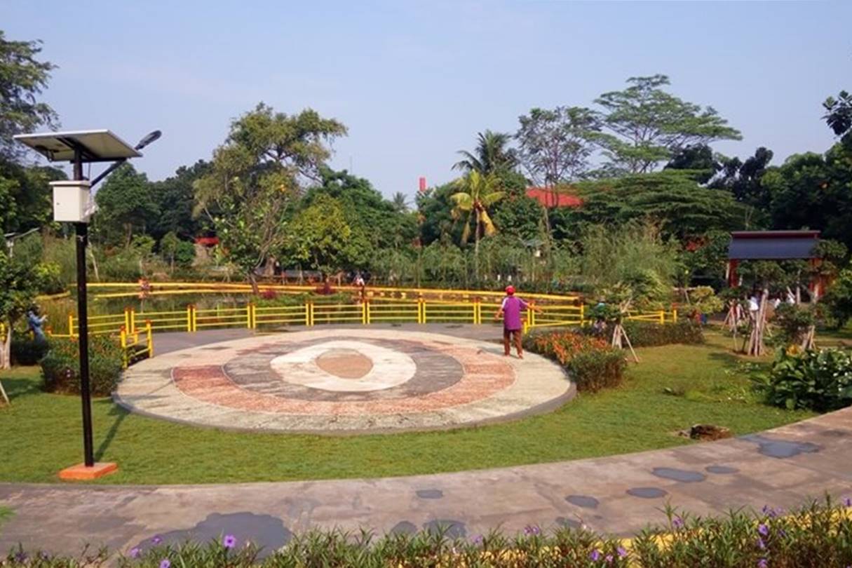 Lembah Mawar Park.jpg