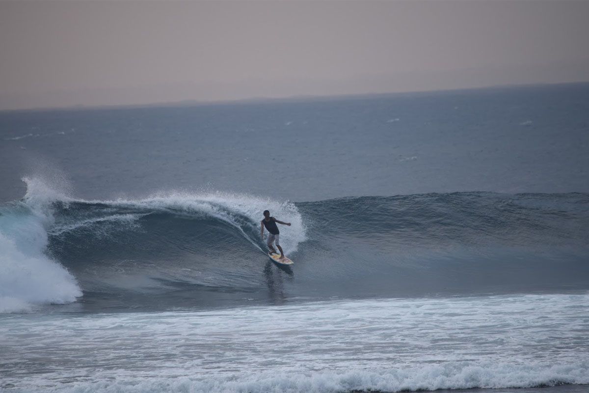 Pantai Karang Nyimbor.jpg