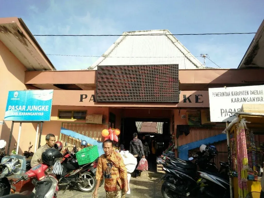 Pasar Jungke Karanganyar