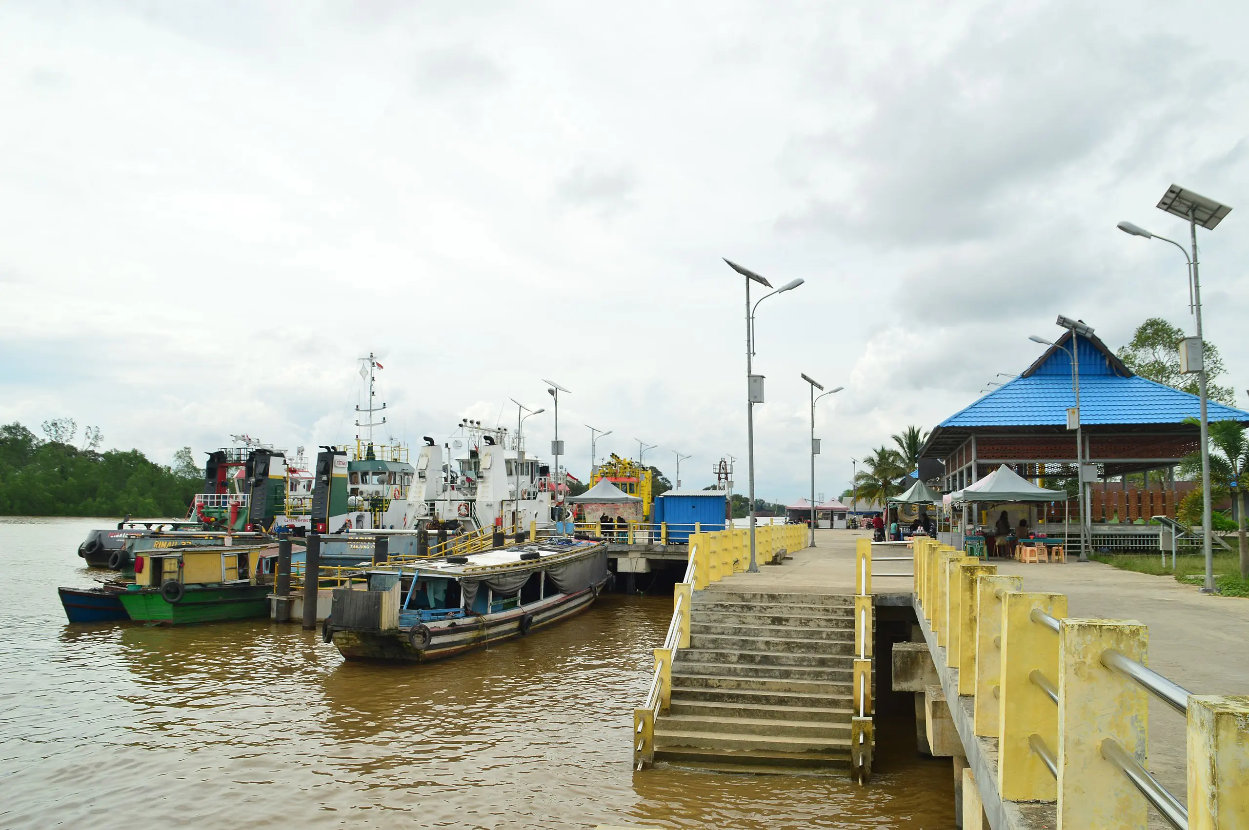 Pelabuhan Naga Kutai Lama