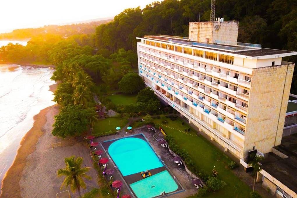 Penginapan dekat Pantai Cibangban.jpg