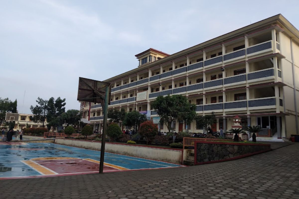 Pesantren Al Ma’tuq.jpg