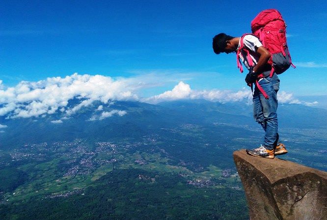 Puncak Pawitra yang Menakjubkan.jpg
