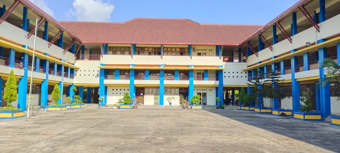 SMA Yos Sudarso Batam