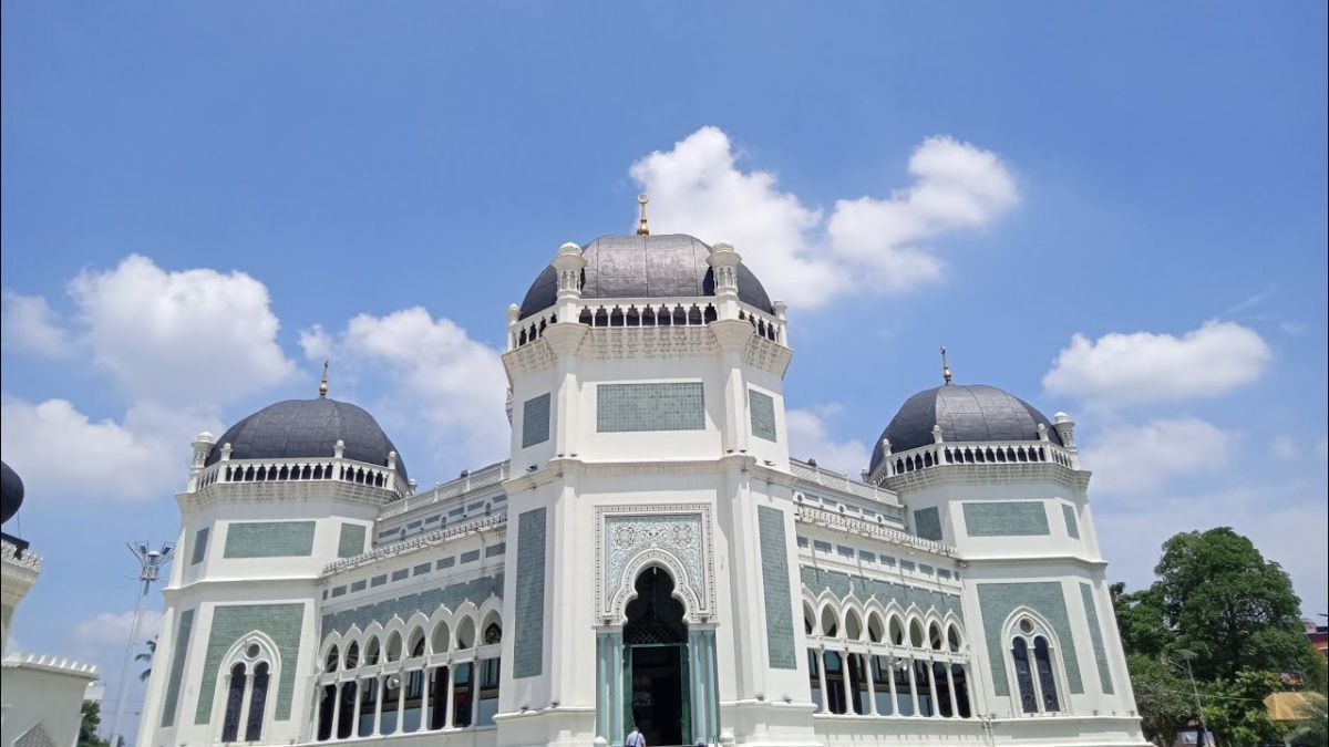 Sejarah Masjid Raya Al-Mashun.jpg