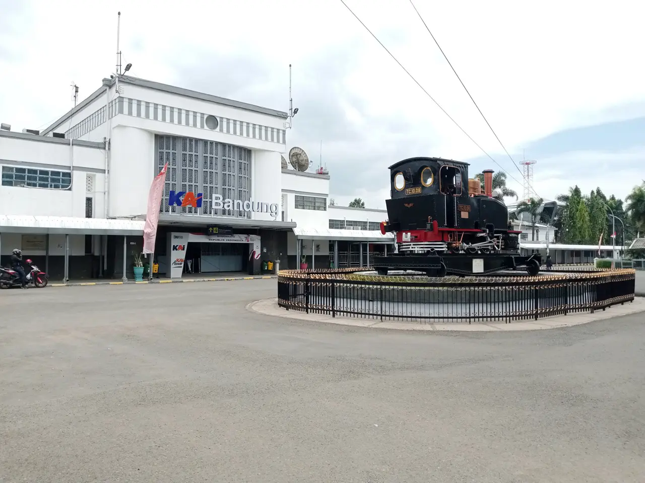 Stasiun Hall Bandung