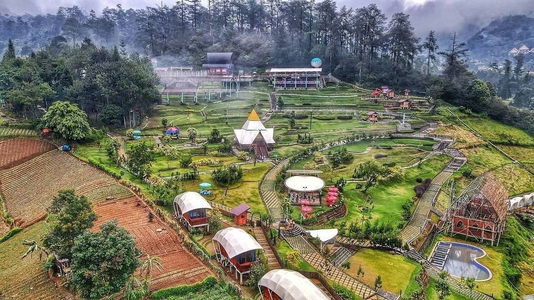 Taman Wisata Alam Sevillage.jpg