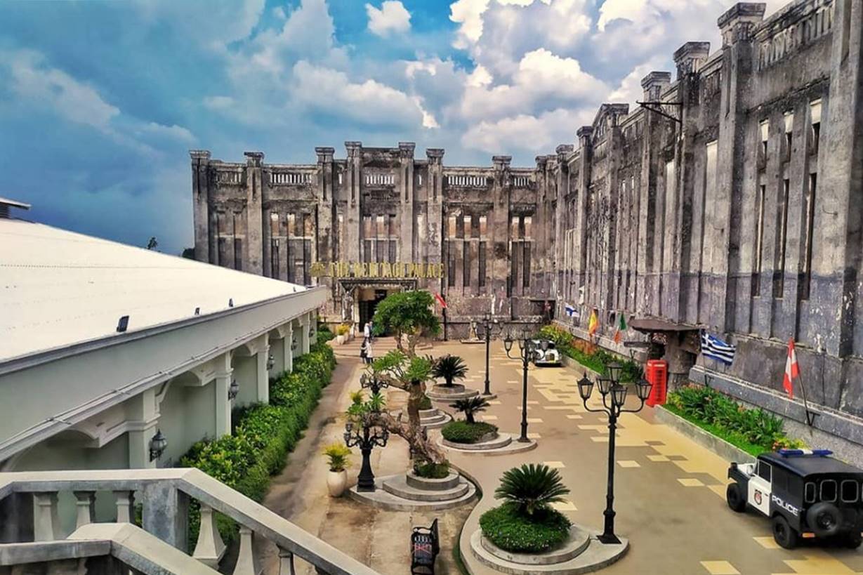 The Heritage Palace.jpg