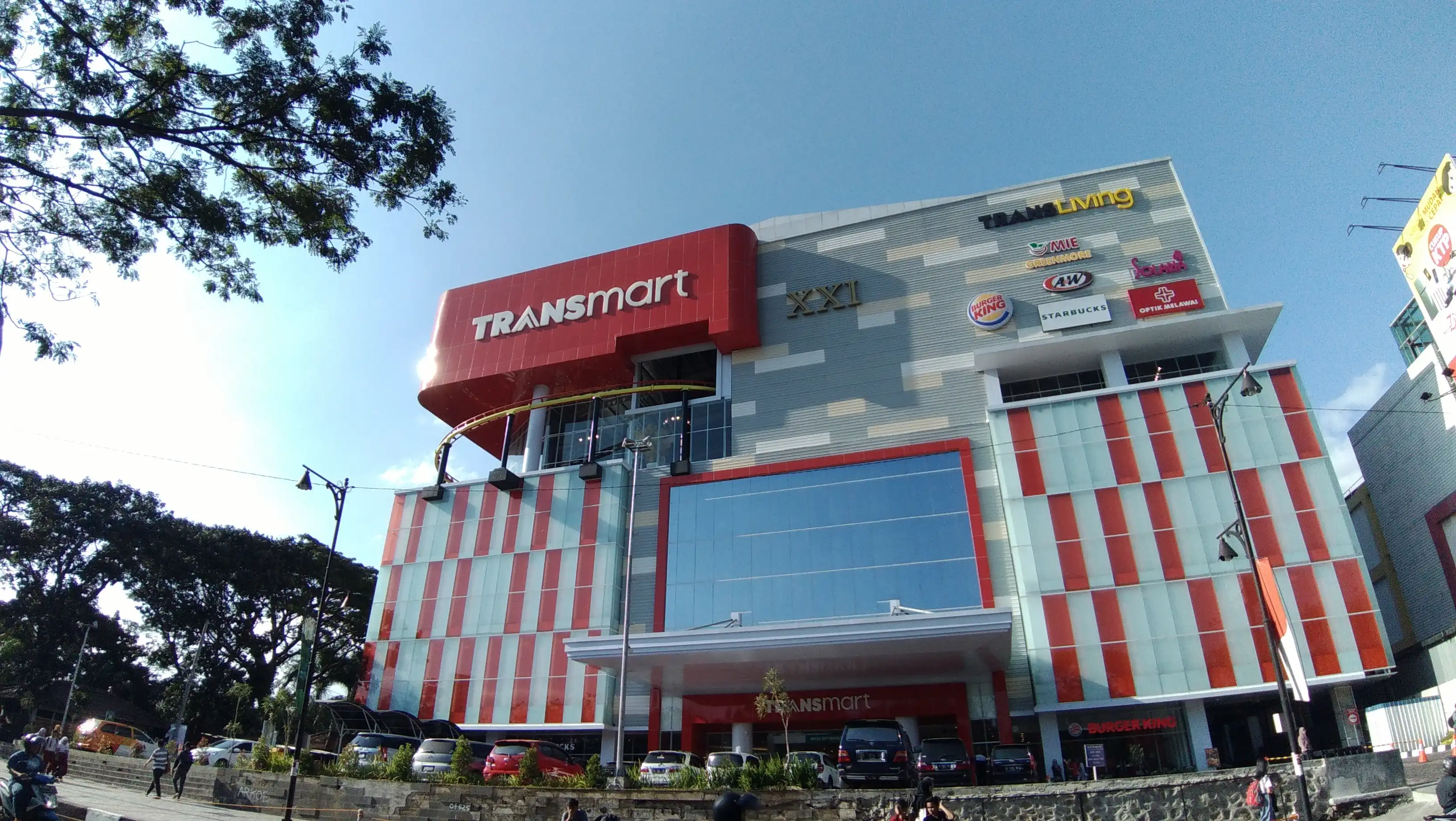 Transmart Pabelan