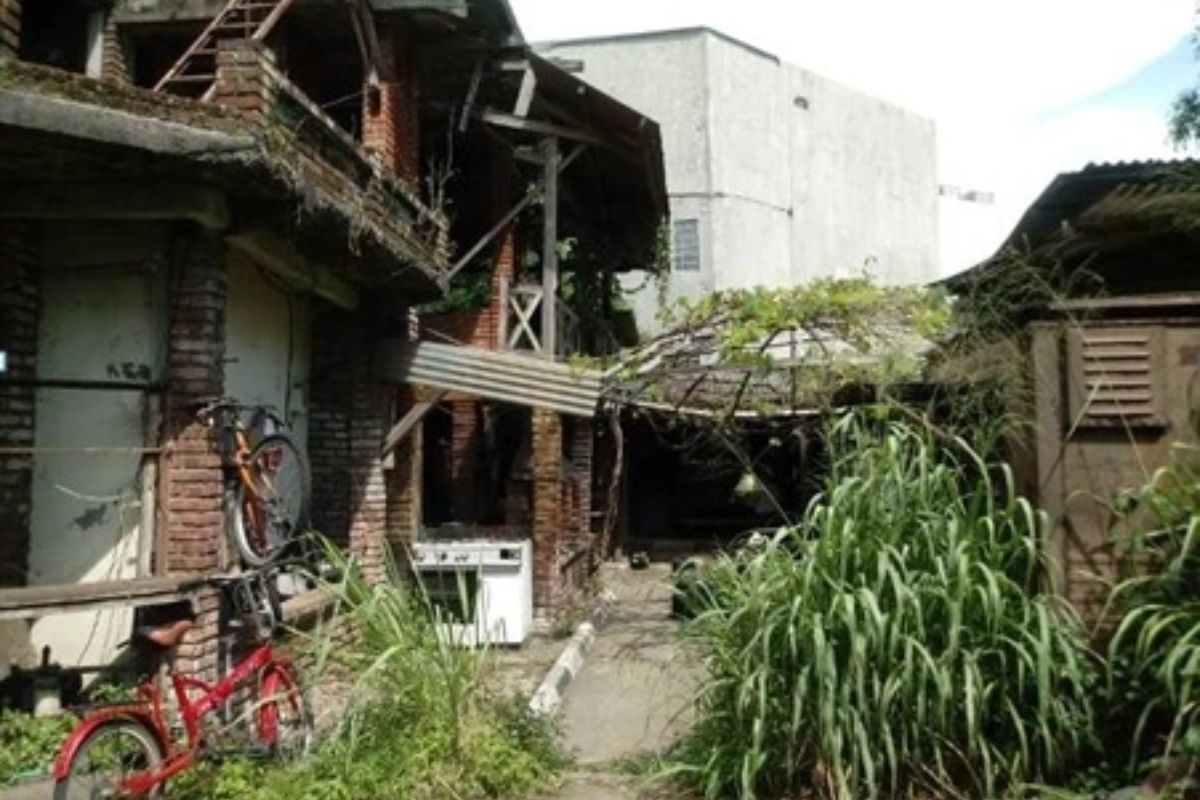 10 Cafe 24 Jam Bandung, Enak Buat Nugas & Nongkrong